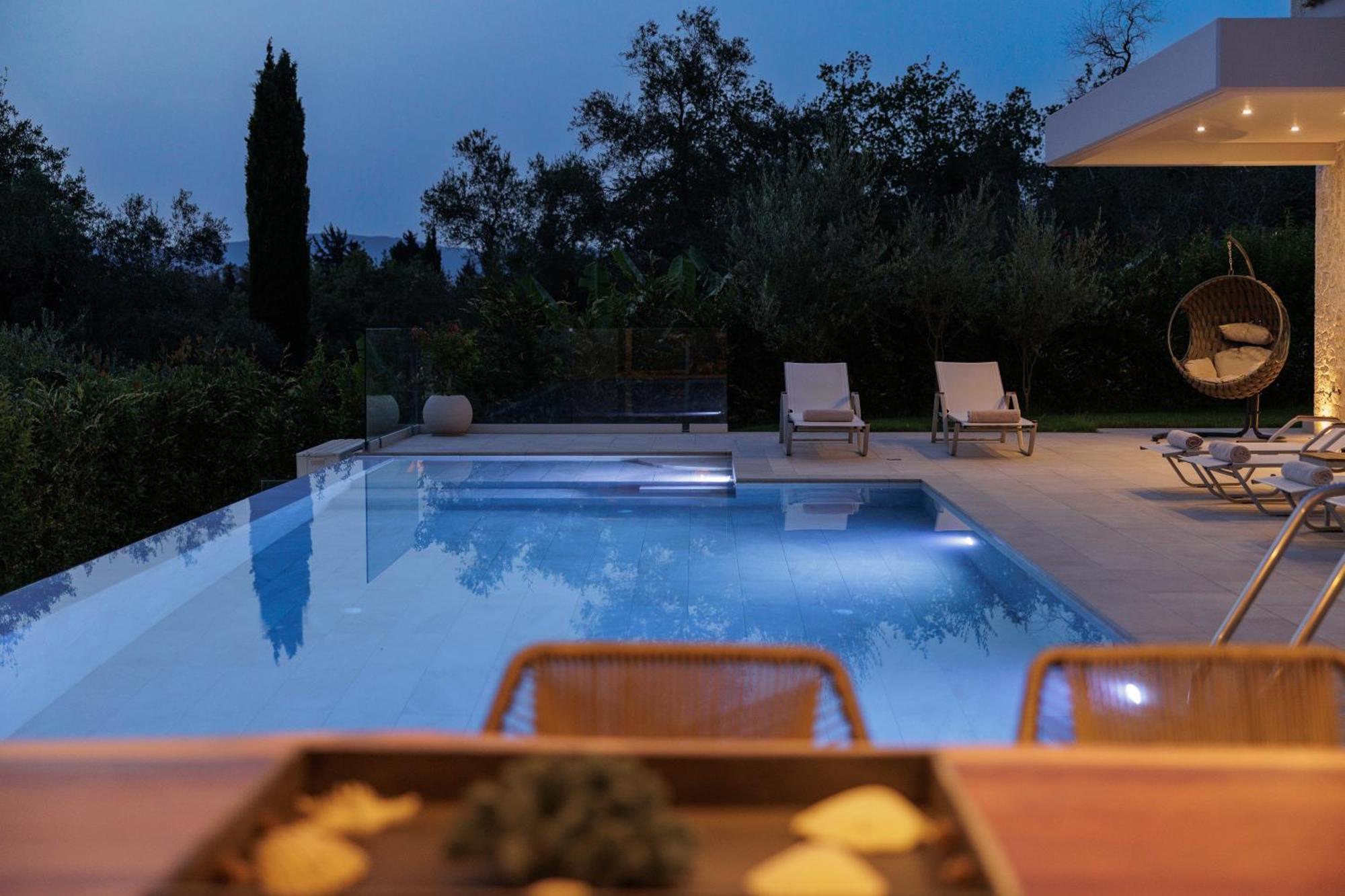 My Mediterranean Corfu Luxury Villa With Private Swimming Pool 库托卡利恩 外观 照片